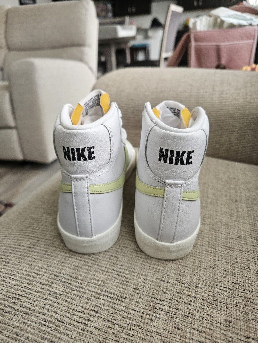 Nike Women's Blazer Mid '77 'Barely Volt Sneakers - Picture 7 of 8